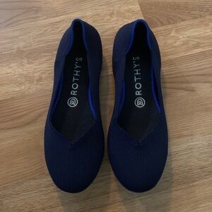 ROTHYS // Navy Flats